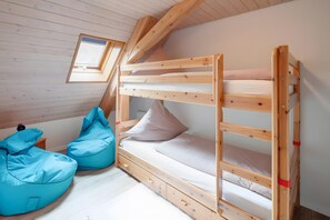 2 bedrooms, free WiFi, bed sheets - Apartment 'Glockenblume' with Shared Terrace, Shared Garden and Wi-Fi (Gerabronn)