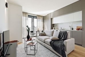 Apartment | 1 bedroom - Serrat - 1 Bedroom and Office in Poblenou (Barcelona)
