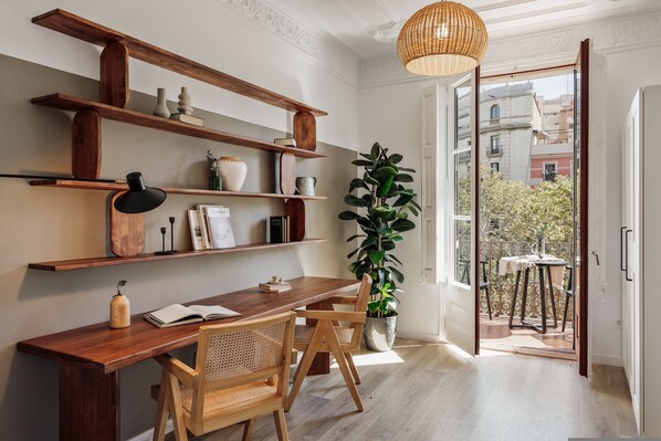 4 bedrooms - Takalik - 4 Bedrooms and Office in l Eixample Esq (Barcelona)