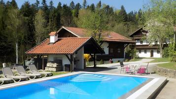 Indendørs pool, opvarmet pool