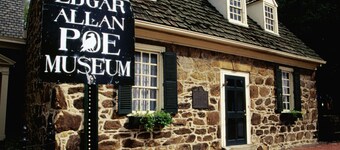 Duplex with Balcony: Spacious Dog-Friendly Oasis!