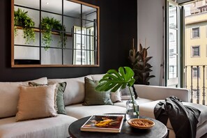 2 bedrooms - Quena - 2 Bedrooms and Balcony in Eixample Dreta (Barcelona)