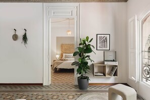 Apartment - Bello - 2 Bedroom in St Pere Sta Caterina i Ribera (Barcelona)