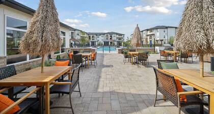 Modern 1-Bed/1-Bath Apartment in 2024 Complex - Owasso, OK