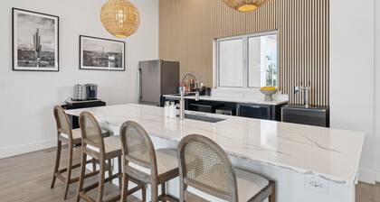 Casa del Mar Apartments