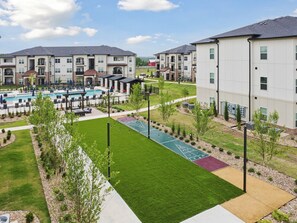 Exterior - Modern 1 Bed Apartment Complex - Owasso, OK (Owasso)