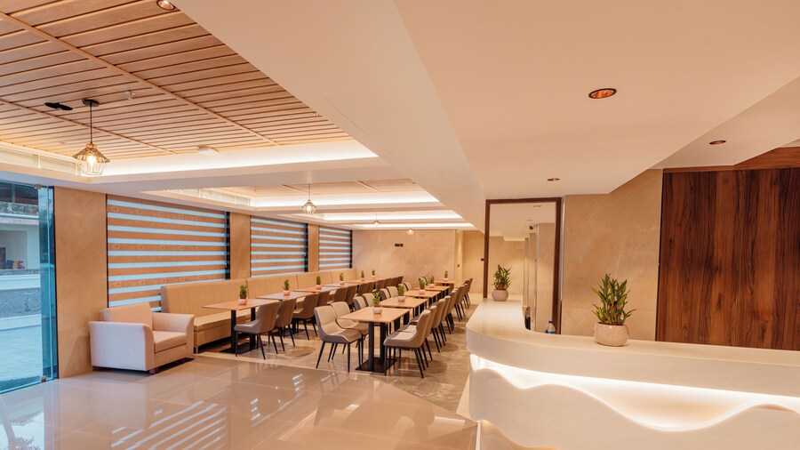 Classik Fort Inn and Suites