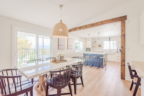 Orem Mountain View Estate | Theater & Private Hot Tub