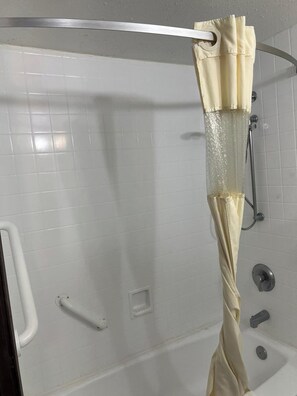 Habitación Deluxe, 1 cama de matrimonio grande, no fumadores | Baño | Ducha, toallas, jabón y champú
