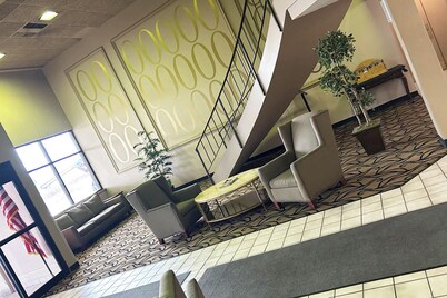 Blue Way Inn & Suites La Crosse