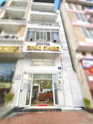Front of property - Chau Giang Hostel (Da Lat)