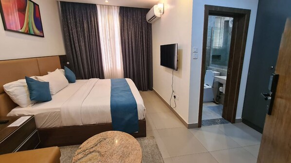 1 chambre, bureau, espace de travail pour ordinateur portable