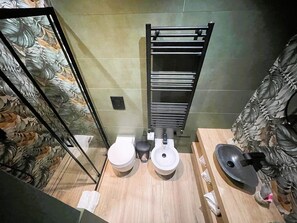 Maya | 1 habitación, caja de seguridad en la habitación y escritorio 