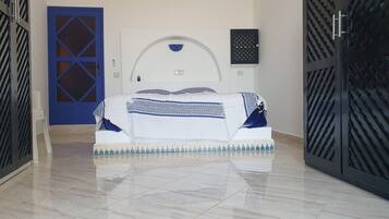 2 chambres, fer et planche Ă repasser, lit parapluie, Wi-Fi