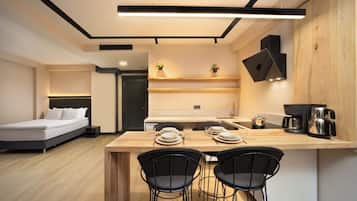 Junior-Suite | Select-Comfort-Betten, Schreibtisch, laptopgeeigneter Arbeitsplatz