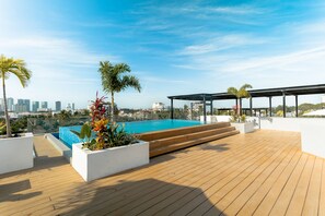 A heated pool - Stylish 1bd condo, ground floor and rooftop! 1BD Condo for rent in Versalles, Pu (Puerto Vallarta)