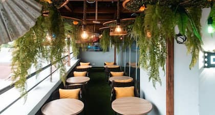 Trendy Hotel and Suites