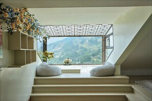 Apartment, Bergblick | Wohnbereich