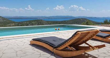 Impresionante casa de 2 dormitorios en.