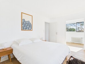 4 bedrooms, travel cot, free WiFi - -OZARIO- Magnifique maison au Cabellou (Concarneau)
