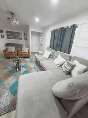 TV, peis, videospill og fotballspill