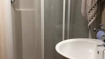 Cabin | Bathroom | Shower, hair dryer