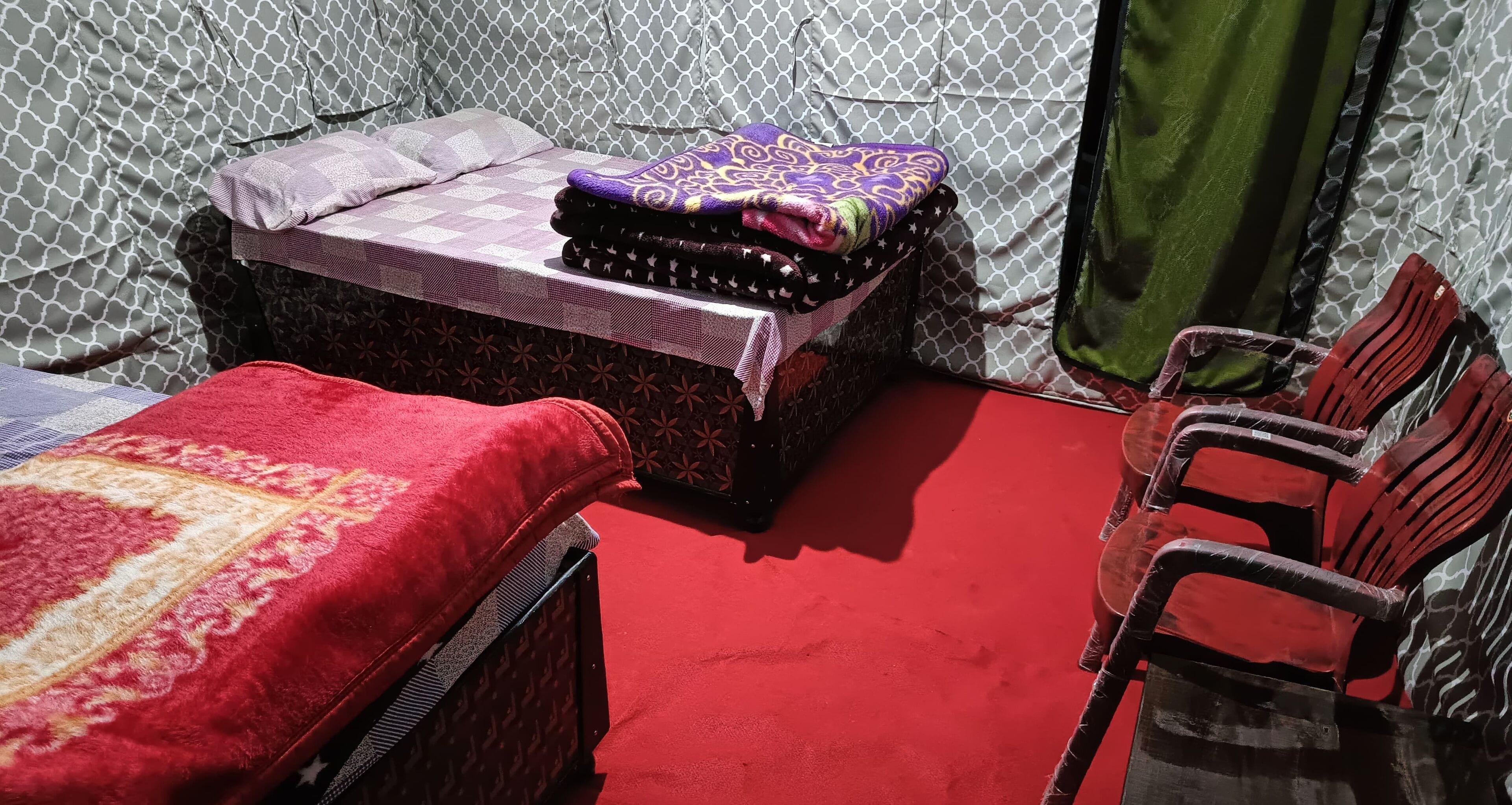 帐篷房, 山景 | 1 多间卧室、免费 WiFi、床单