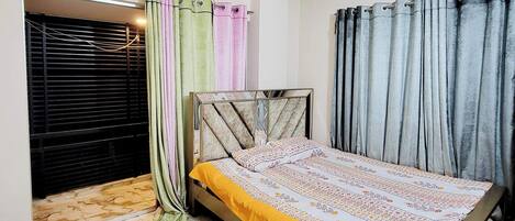 2 bedrooms, free WiFi, bed sheets