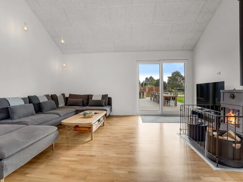 "Rajna" - 250m from the sea by Interhome