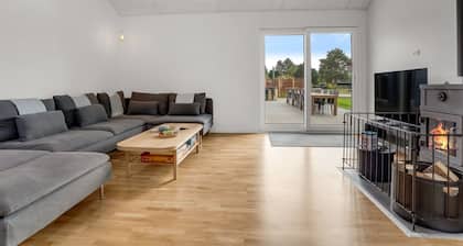 "Rajna" - 250m from the sea by Interhome