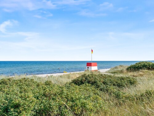 "Rajna" - 250m from the sea by Interhome