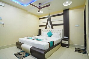 Deluxe Δωμάτιο | Ηχομόνωση, δωρεάν Wi-Fi, κλινοσκεπάσματα 