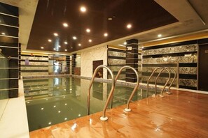 Inomhuspool