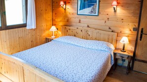 Room - Chalet for 8 near slopes in Grand-Bornand (Le Grand-Bornand)