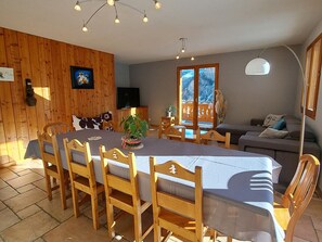 Interior - 4* Chalet for 8, pets allowed, parking and WiFi (Valloire)