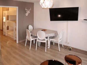 Dining - Cozy ski-in studio, 4 pers, Les Orres (Les Orres)