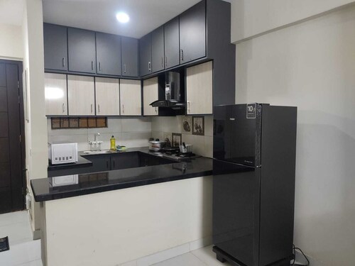Family Apartment NearJinnah International Airport and Malir Cantt CP 6