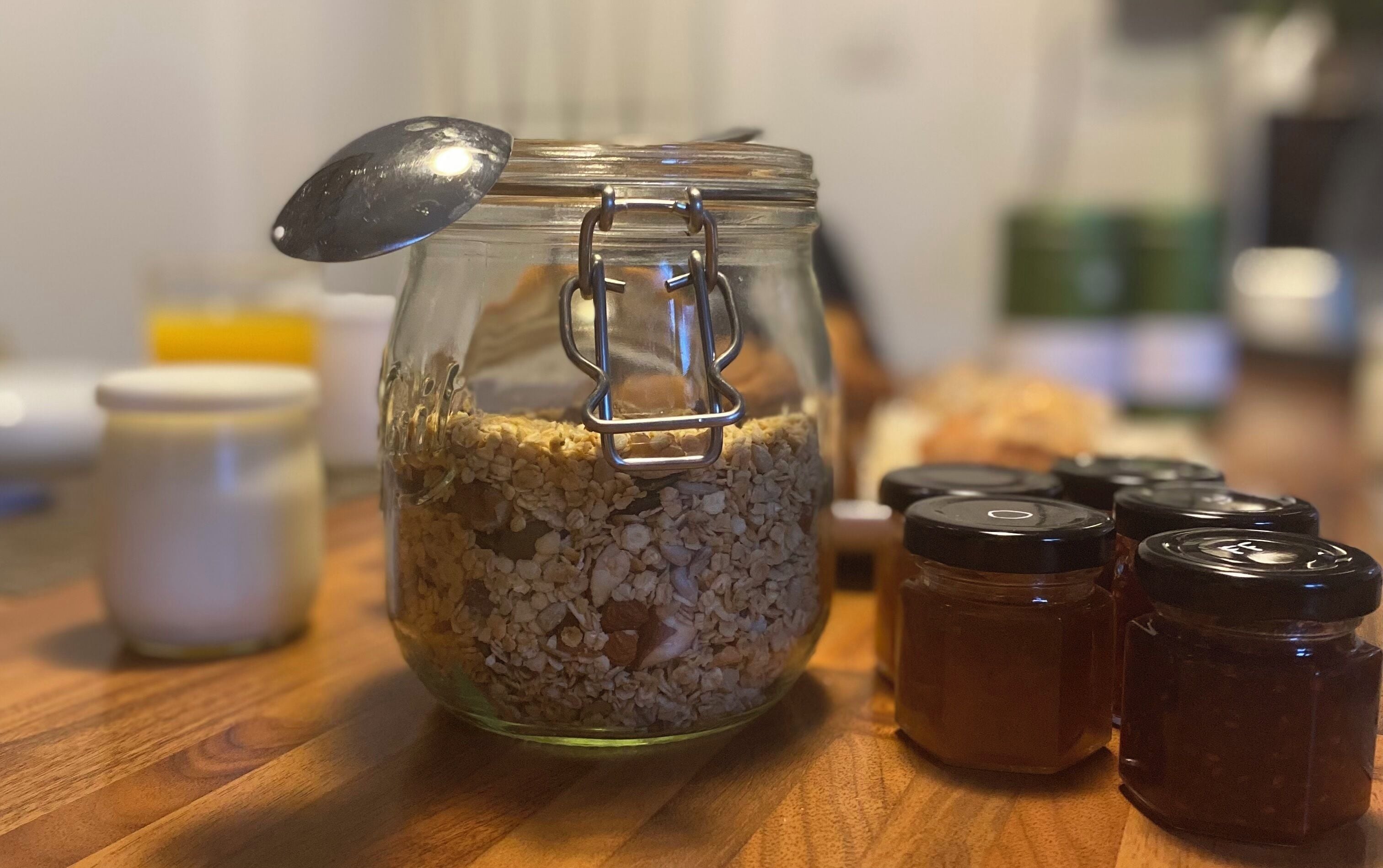 Free daily full breakfast 