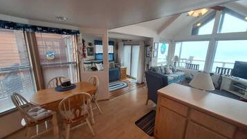 Smart-TV og DVD-spiller