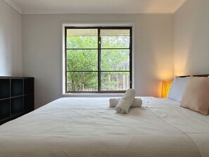 4 bedrooms, iron/ironing board, travel cot, WiFi