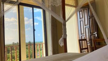 Chambre Double Familiale | 1 chambre, bureau, espace de travail pour ordinateur portable