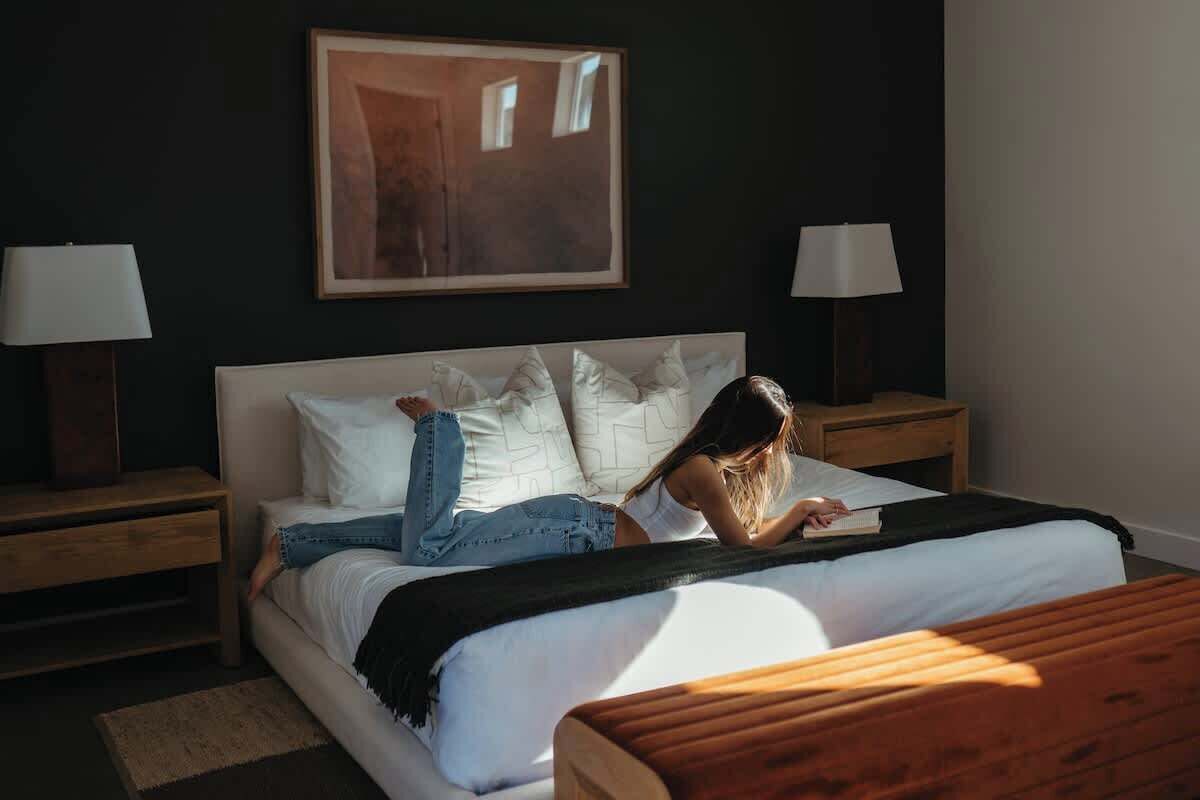 4 habitaciones, tabla de planchar con plancha, cuna de viaje y wifi 