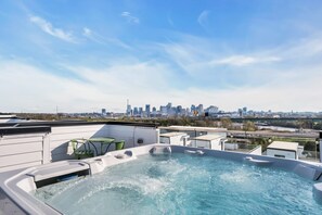 Rumah | 4 kamar tidur dan internet