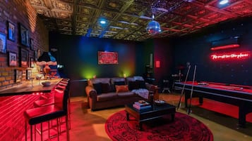 House | 4 bedrooms, Internet