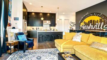 House | 4 bedrooms, Internet