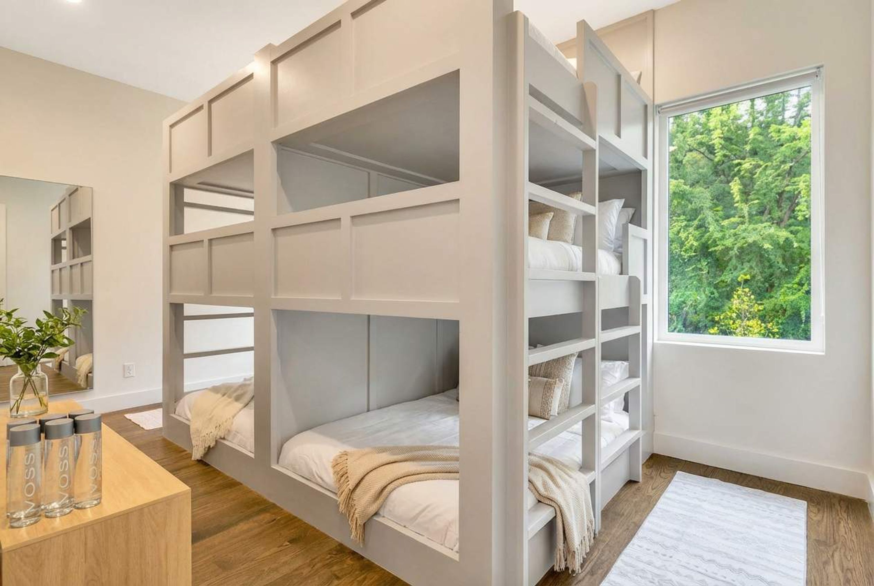 House | 4 bedrooms, Internet