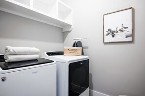 House | 4 bedrooms, Internet