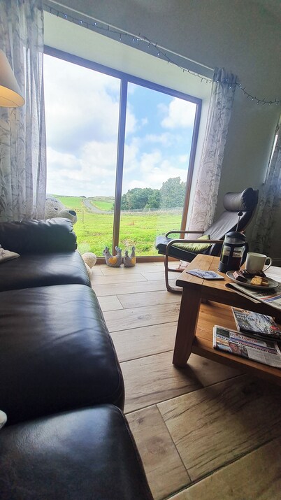 Hartcliffe Retreat - Relaxing Holiday Cottage on the Edge of Peak District