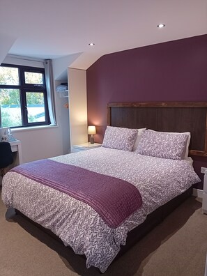 Double Room, Private Bathroom (3) | Free WiFi