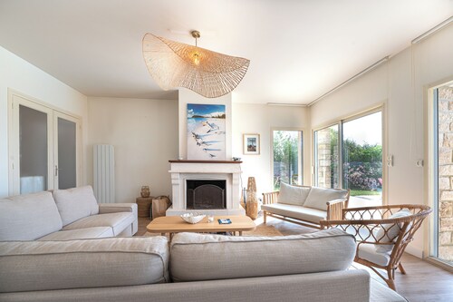 Location villa 15 personnes accÚs direct à la plage + piscine chauffée